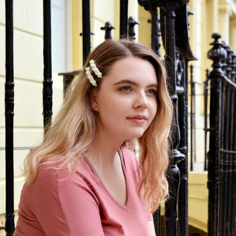 style with bobby pins hairstles